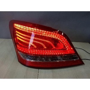 Luz Trasera Izquierda Usada Equus 924013N000 - Product Image 3