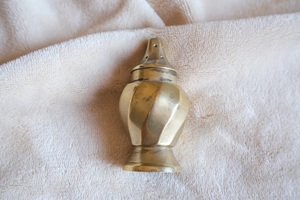 Classic Stainless Steel Salt Pepper Shaker Bottles For <b>Kitchen</b> <b>Accessories</b> Restaurant Table And Household Seasoning - Product Image 3