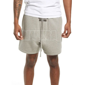 กางเกงขาสั้นผ้าฟลีซพิมพ์โลโก้ตามสั่ง ผลิตจากผ้าฝ้าย สำหรับผู้ชาย ไซส์ผู้ใหญ่ ผลิตในปากีสถาน กางเกงขาสั้นผ้าฟลีซสำหรับผู้ชาย - Product Image 2