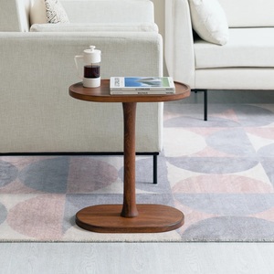 Mesa de Centro Ovalada de Madera con Base de Pedestal Resistente, Compacta y Ahorradora de Espacio, para Dormitorio o Sala de Estar - Product Image 2