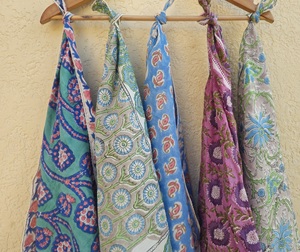 Hand Block Print 100 % Cotton <b>Bandana</b> Scarf for Women Floral Printed Head Scarf Soft Cotton Neckerchief Boho Hair Wrap <b>Bandana</b> - Product Image 1