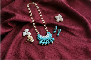 Collier Pendentif Géométrique Bleu Turquoise avec Chaîne en Acier Inoxydable – Ensemble de Bijoux Modernes et Tendance pour Femme – Idée Cadeau - Product Image 2