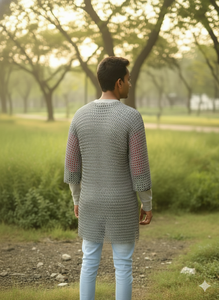 เสื้อเชนเมล์คลาสสิกทำมือสำหรับผู้ชาย แฟชั่นฮาวเบิร์กสีเงิน อลูมิเนียม ทูนิคสไตล์โกธิค สตรีทแวร์ คอสเพลย์ คอสตูม - Product Image 3