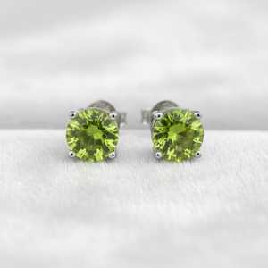 Pendientes de Peridoto Natural en Plata de Ley 925 con Baño de Oro de 14K, Piedra de Nacimiento de Agosto, Color Verde, Joyería Fina para Navidad - Product Image 2