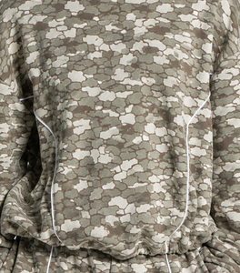 Sudadera con Capucha Personalizada para Hombre, Estilo Camuflaje con Líneas en Contraste, Corte Holgado, Estilo Urbano, Felpa de Algodón Premium, Sudadera Informal - Product Image 5