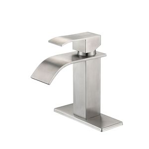 Rubinetto per Lavabo Bagno con Maniglia Singola e Getto a Cascata - Categoria Prodotti Rubinetti - Product Image 1