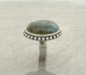 แหวนลาบราดอไรต์ธรรมชาติ เงินแท้ รูปไข่ หินสีเขียว วินเทจ โบโฮ เครื่องประดับเชือกโบราณ ของขวัญ - Product Image 2