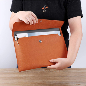 Portadocumentos Minimalista de Microfibra y Cuero Sintético, Negro y Naranja, Estuche para Guardar Certificados - Product Image 3