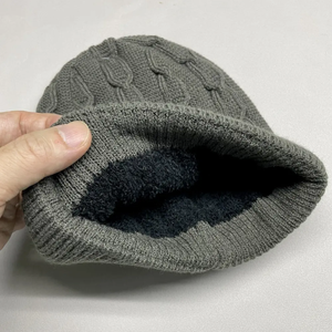 Ensemble bonnet et écharpe en tricot unisexe, couleur unie, tricot torsadé, accessoire d'hiver pour adultes, tenue décontractée, gris, 100% acrylique - Product Image 6