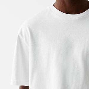 เสื้อยืดเปล่าสำหรับสกรีนลาย ขายส่ง ผ้าฝ้าย 100% ผู้ชาย 220GSM แขนสั้น สกรีนโลโก้ได้ ทรงครอป ระบายอากาศดี โรงงานรับผลิตแบบ OEM ODM - Product Image 6