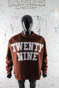 เสื้อสเวตเชิ้ตคอเต่า TWENTY NINE 450 GSM ปักชื่อตามสั่ง ทรงโอเวอร์ไซส์ ทรงบ็อกซี่ ผ้าฝ้ายฟลีซเฟรนช์เทอร์รี่ 100% - Product Image 5