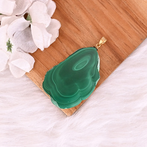 Pendentif en malachite naturelle, stalactite, laiton plaqué or, 31,5 g, pierre verte unique - Product Image 3