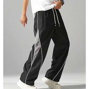 Pantalon de survêtement noir pour homme avec bande latérale, taille élastique et cordon de serrage, décontracté, léger, respirant, en maille, style printemps - Product Image 6