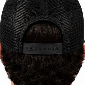 Casquette de baseball unisexe vierge à 5 panneaux, style trucker, en maille, réglable, en coton, pour usage décontracté et extérieur, promotionnelle, personnalisable par broderie - Product Image 4
