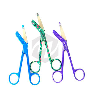 Tijeras para Vendajes de 5.5 Pulgadas con Diseño de Gotas de Rocío, 3 Piezas, Recubiertas de Color, para Enfermeras, Médicos, Técnicos de Emergencias Médicas, Instrumentos Médicos de Primeros Auxilios - Product Image 5