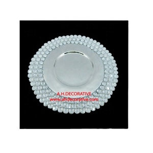 Placa de cargador de cristal hecha a mano, placa de cargador redonda antigua con cuentas de cristal de Metal decorativas, venta al por mayor - Product Image 1