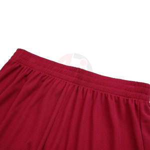 ชุดกีฬาฟุตบอล ดีไซน์ยอดนิยม คุณภาพสูง น้ำหนักเบา ผลิตในปากีสถาน - Product Image 6