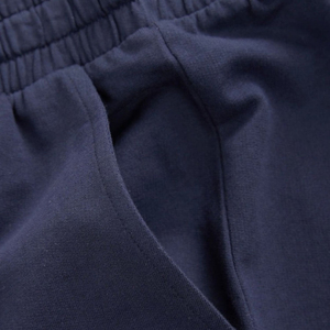 Shorts de sport personnalisés pour hommes, unis, avec cordon de serrage, en coton noir et bleu marine, avec poches, pour la gym, le fitness, la musculation et l'entraînement, vente en gros de vêtements - Product Image 5