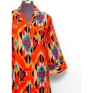 Robe de soirée longue à manches longues en coton indien de luxe, imprimé numérique, motif Ikat, col rabattu, pour femmes, écologique - Product Image 2