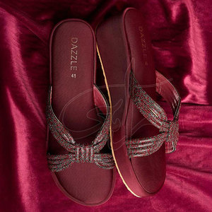 Sandalias Antideslizantes Personalizables Fabricadas en Pakistán, Suela de Cuero Genuino, Calidad Premium, Nuevo Diseño de Moda, en Stock - Product Image 3