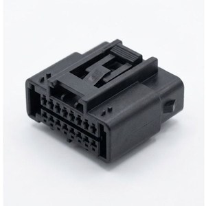 Fábrica de moldes de inyección de plástico especializada en herramientas de moldeo PBT GF30, tecnología CNC de alta producción, calidad y peso ligero. - Product Image 1