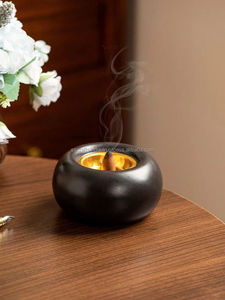 Porte-encens fait à la main design fantaisie résine Bakhoor brûleur décoratif luxe Bakhoor disponible à la vente d'Inde - Product Image 2