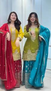 Conjunto Premium de Kurta y Palazzo de Seda Chinon Pura Bordada con Lentejuelas de 5mm para Mujer - Product Image 3