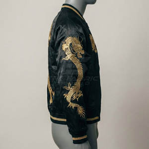 Chaqueta Sukajan de Satén Bordado Premium de Fabric Studio, Personalizable en la Parte Delantera, Ecológica, Transpirable, Ligera, Estilo Invernal - Product Image 6