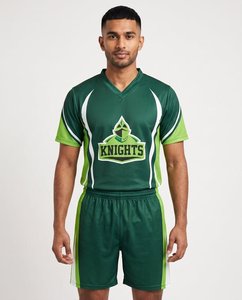 Maillot de football en maille polyester respirante de qualité supérieure pour hommes, personnalisable, col en V, tenue d'entraînement de football durable - Product Image 3