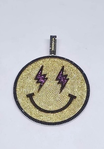 Colgante de Cara Sonriente Iced Out con Micro Pavé de Moissanita, Amuleto de Dibujos Animados, Estilo Hip Hop Bling, de Plata 925 Bicolor - Product Image 2