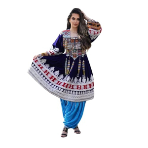 Robe traditionnelle afghane Kuchi pour femmes, brodée à la main avec des appliques en dentelle, robe de mariage formelle afghane Kuchi - Product Image 1