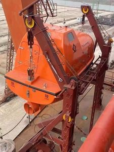 Bote de Resgate/ Salvamento Fechado com Guindaste de Braço Articulado por Gravidade (Tipo <span class=keywords><strong>Davit</strong></span>) Certificado CCS, Construção em Aço Inoxidável, Navegação de Alta Velocidade - Product Image 4