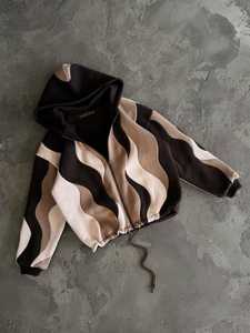 Sudadera con Capucha Oversize de Alta Calidad con Gráfico de Araña Bordado, Panel Curvo de Felpa 100% Algodón en Blanco y Negro, Producto Más Vendido - Product Image 3
