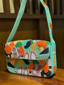 กระเป๋าผ้าฝ้ายปักลายดอกไม้ทำมือ ALI FASHION ART รูปทรงสี่เหลี่ยมผืนผ้า สีชมพู ปักหลากสี ซักได้ ใช้ได้ทุกวัน - Product Image 1