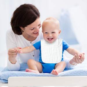Lot de bavoirs pour bébé en mousseline de bambou 100% doux - Absorbent les râles, durables et respectueux de la peau - Product Image 1