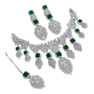 Parure de bijoux tendance : collier, boucles d'oreilles, bague, ensemble de luxe pour soirée, zircon, 4 pièces, plaqué argent, pour femme - Product Image 1