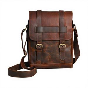 Sac bandoulière en cuir véritable pour homme, pochette pour femme, sac de voyage d'affaires tendance, imperméable, broderie logo, capacité 2L, usage quotidien - Product Image 4