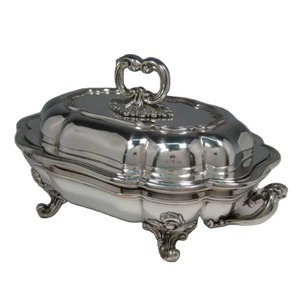 High Quality Stainless Steel Round Chafing Dish With Lid 33cm Insulated Food Warmer Casserole Modern Design Polished Finish - Product Image 2