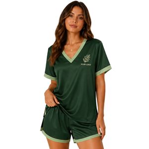 Ensemble de pyjama en satin vert forêt pour femmes, haut à manches courtes et short, vêtements de nuit doux, vêtements de détente, fabrication sur mesure OEM ODM - Product Image 1