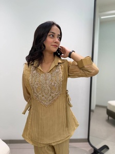 New Collection Casual <b>Ladies</b> Kurti Pant With <b>Shrug</b> for Party Wear Available at Affordable Price from India for Export - Product Image 3