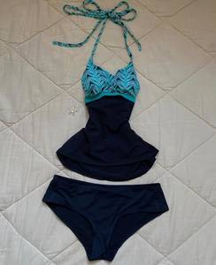 Maillot de bain tankini pour femme Triveers Premium, bleu marine et turquoise, imprimé chevron, élégant maillot de bain deux pièces 2026 - Product Image 4
