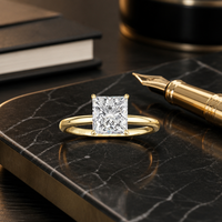 Bague Solitaire de Luxe en Argent S925 Plaqué Or 18K avec Zircon Taille Princesse 2,5 carats et Zircone 5A pour Fiançailles - Vente en Gros