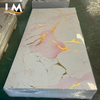 Panneau mural en PVC à motif marbre brillant, revêtement UV, impression personnalisée pour mur d'accentuation de salon, rénovation de la maison