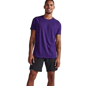 T-shirt à manches courtes pour homme, couleur unie, coupe classique, tissu jersey à séchage rapide, col rond, style décontracté - Product Image 1