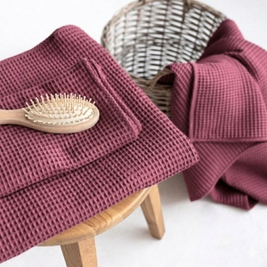 Donky Premium <b>Waffle</b> Weave 100% Cotton Eco-Friendly Disposable Bath Towel Soft Quick Dry - Product Image 3