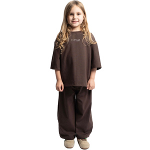 Conjuntos de ropa para niñas de 2 piezas, camiseta y pantalones, conjunto 100% algodón 220GSM, camisetas con logo personalizado, bordado, impresión en relieve, camisetas para niñas - Product Image 4