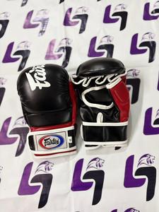 ถุงมือ MMA Fairtex สีดำ สำหรับมืออาชีพ หนังแท้ สำหรับฝึกซ้อมและต่อยมวยไทย แบบเปิดฝ่ามือ น้ำหนักเบา ปิดด้วยเชือกผูก ป้องกันรังสียูวี - Product Image 3
