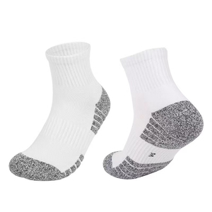 Chaussettes de sport montantes en Spandex/Polyester pour l'automne, personnalisables, professionnelles, pour la course, le yoga, le basketball, à séchage rapide, avec doublure en coton, vente en gros - Product Image 3