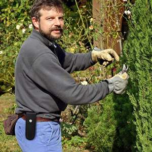 Compact and Portable Blade Pouch Protective Storage <b>Case</b> for Workshop Kitchen and Field Use Knife and Utility Blades - Product Image 4