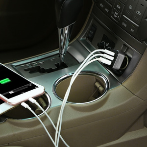 Caricabatterie da auto USB 1Pc 30W 5.5A con 3 porte compatibili con telefoni IOS 16 15 14 e più - Product Image 3